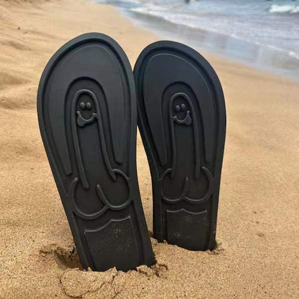 Creative Flip Flops - Funny Beach Sandals with Hidden Design - Quick-Dry Slides for Men - Novelty Gag Gift